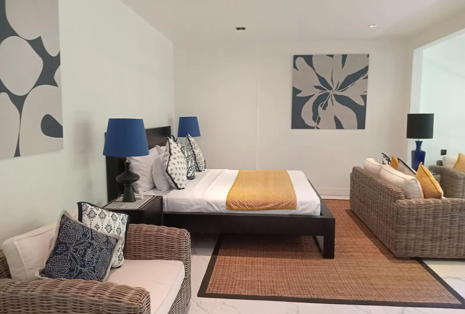 Martini Suite And Villa Kerobokan 5*,