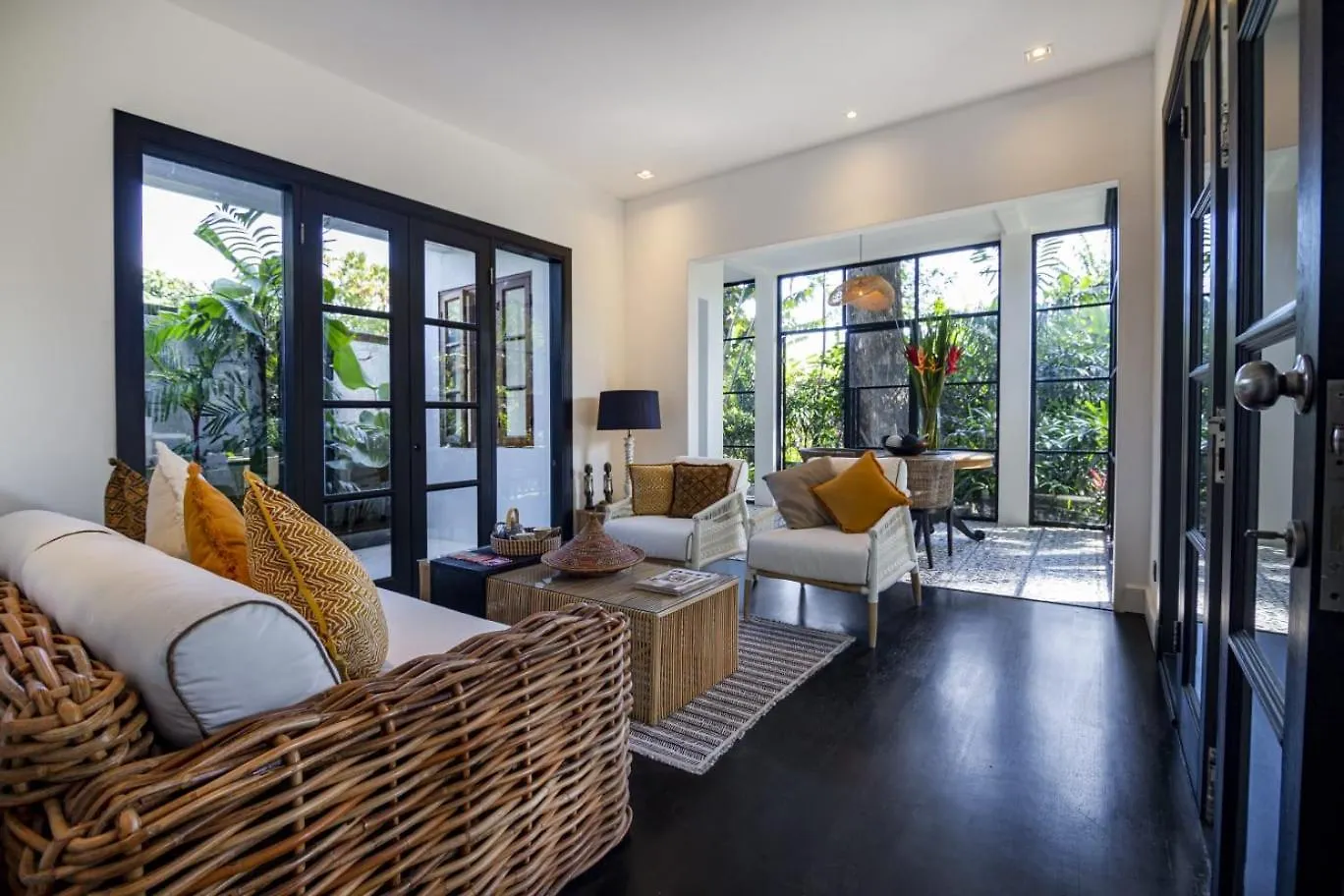 Otel Martini Suite And Villa Kerobokan