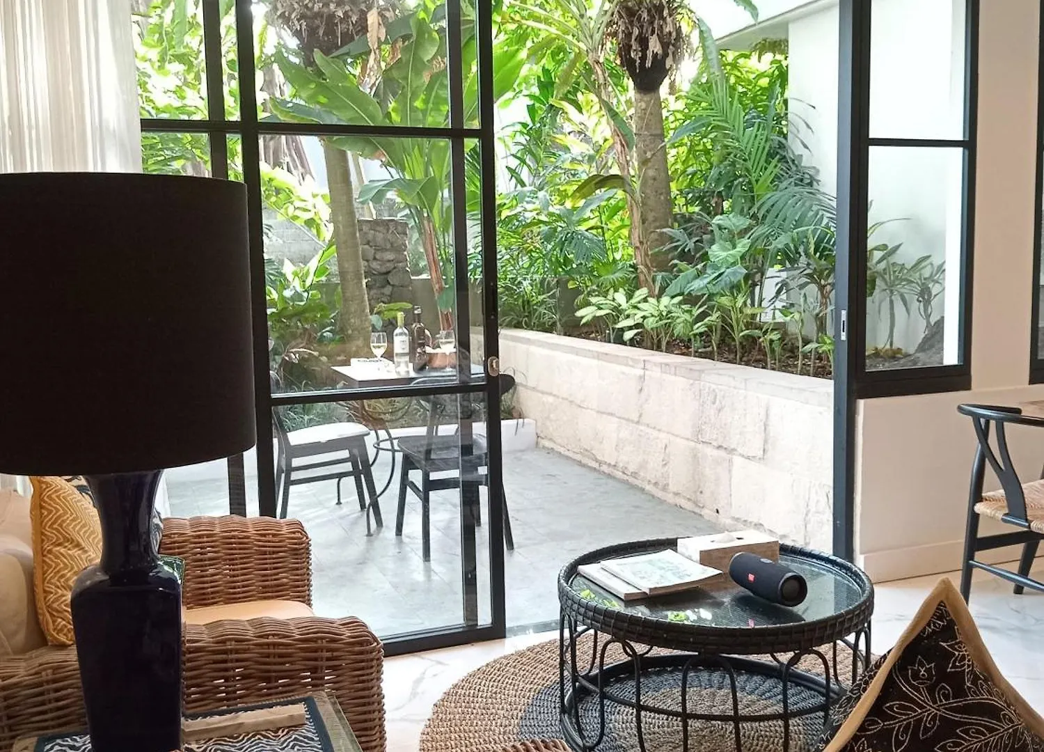 Hotel Martini Suite And Villa Kerobokan